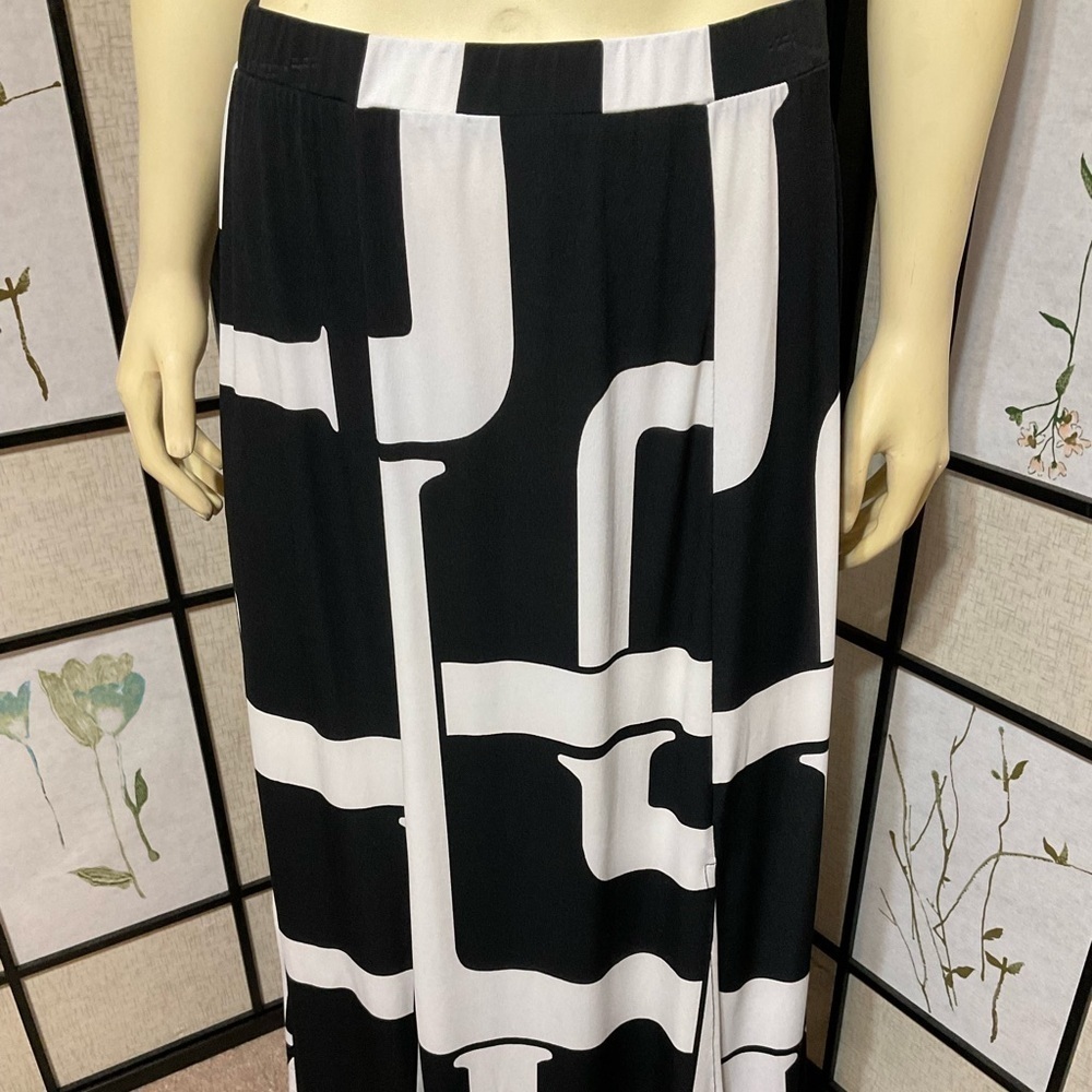 SUSAN Graver Maxi Skirt
